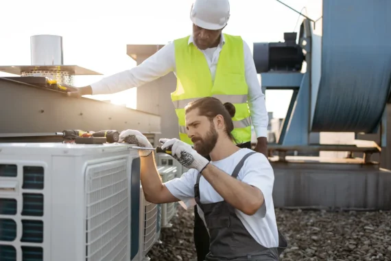 Technician providing 24 hour AC service at a vacation rental home in Arizona